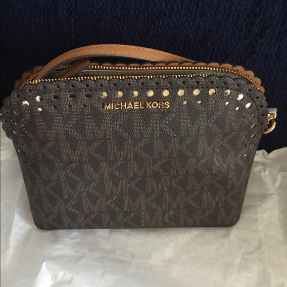 Mix items - Picture 5 of 8